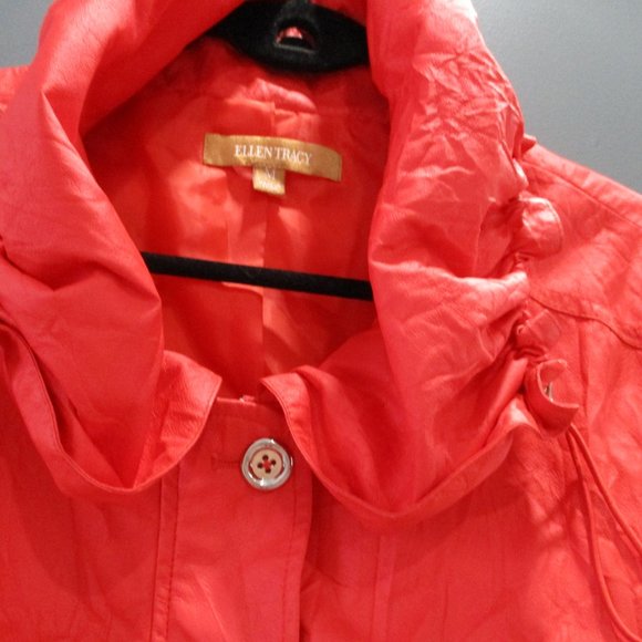 NWT Ellen Tracy Orange Rain Coat /Jacket - Picture 2 of 7